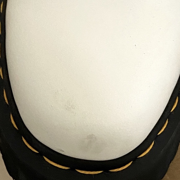 Dr Martens Quad Retro Chelsea Boots, Smooth White AirWair, Sz 6M - Picture 8 of 9